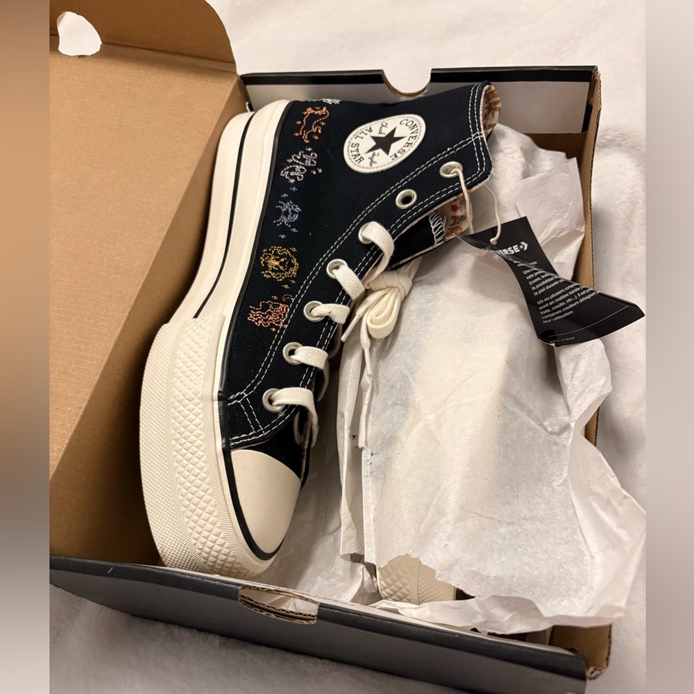 CONVERSE NWT Discontinued All Star Lift High-Tops Mystic World Collection